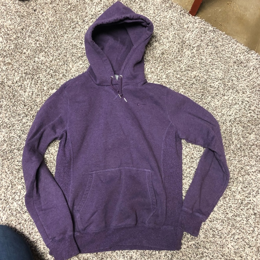Nike sweatshirt